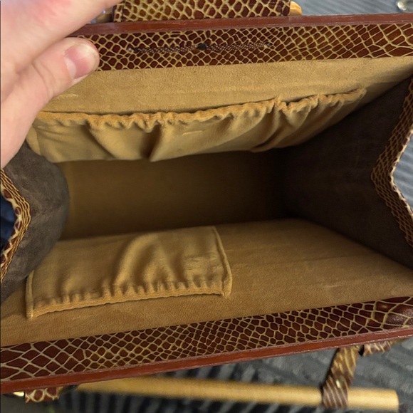 Wooden Purse (tall) - Picture 9 of 9